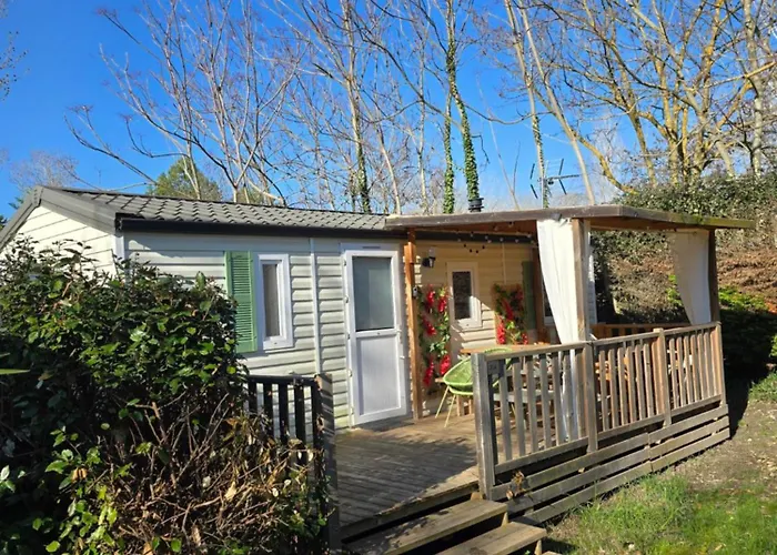 Camping Domaine Des Iscles