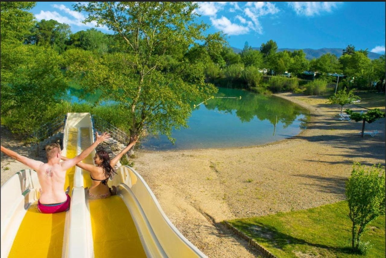 Camping Domaine Des Iscles La Roque-d'Antheron